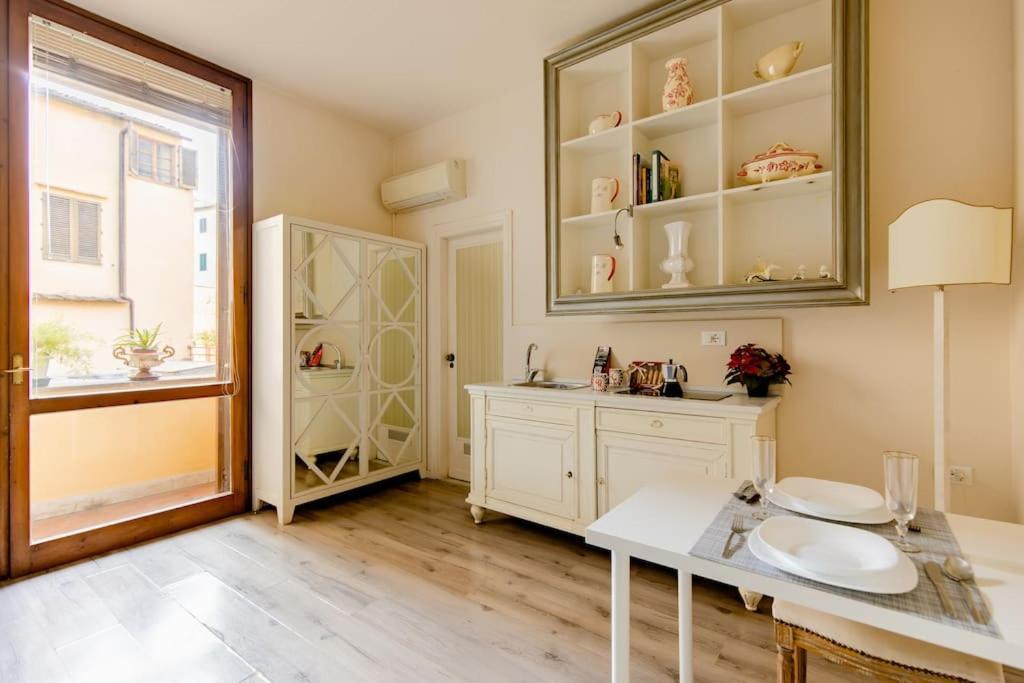 Charming Studio Next To The Duomo Florencia Exterior foto